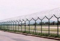 刺繩防護(hù)網(wǎng)在高速應(yīng)用 刺繩防護(hù)網(wǎng)在高速應(yīng)用
